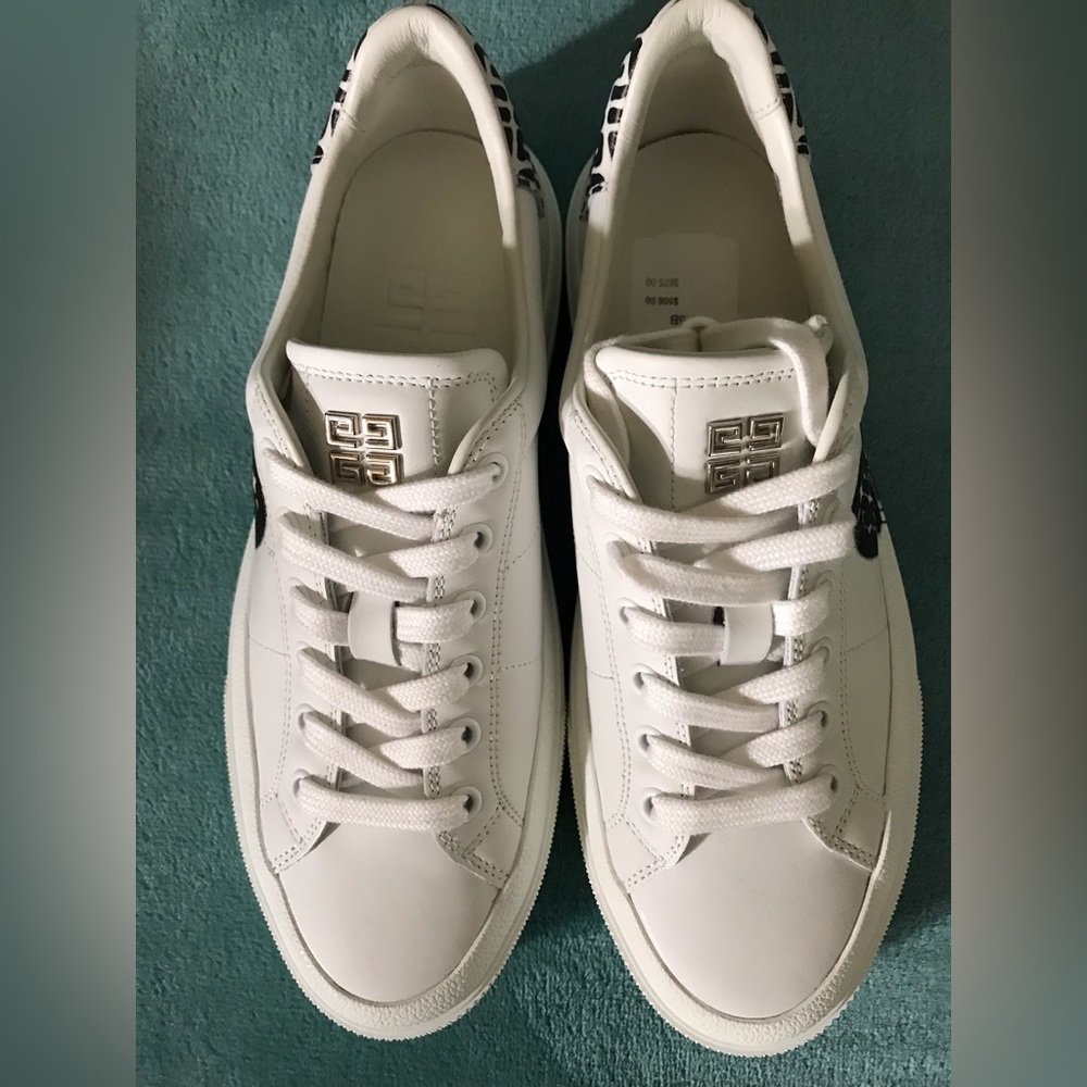 Givenchy City Sport Graffiti Logo Leather Sneakers size 7.5 Woman’s shoes - Picture 6 of 10